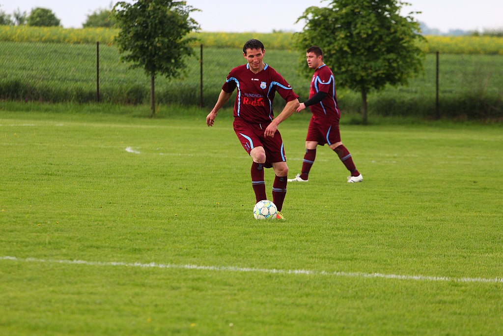 Klasa A: Dąb Stowarzyszenie - Fenix 6:1