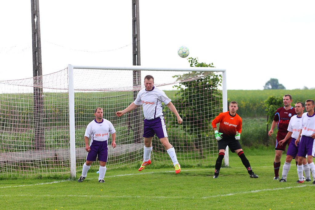 Klasa A: Dąb Stowarzyszenie - Fenix 6:1