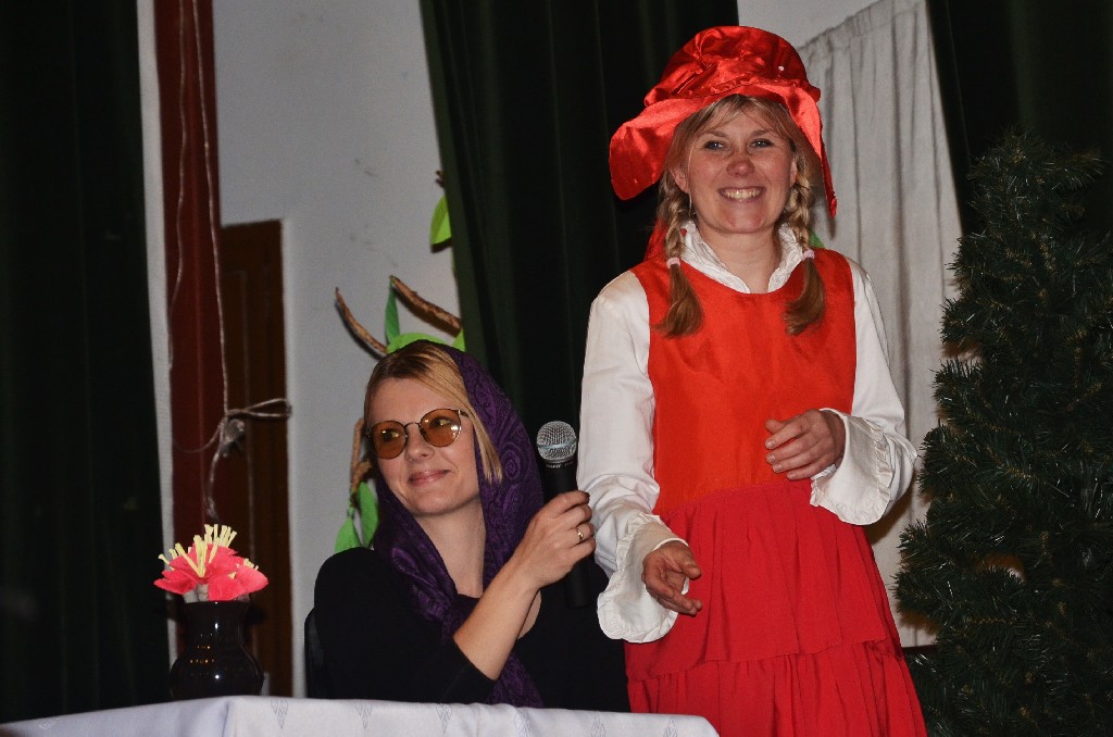 Czerwony Kapturek na Dzień Dziecka