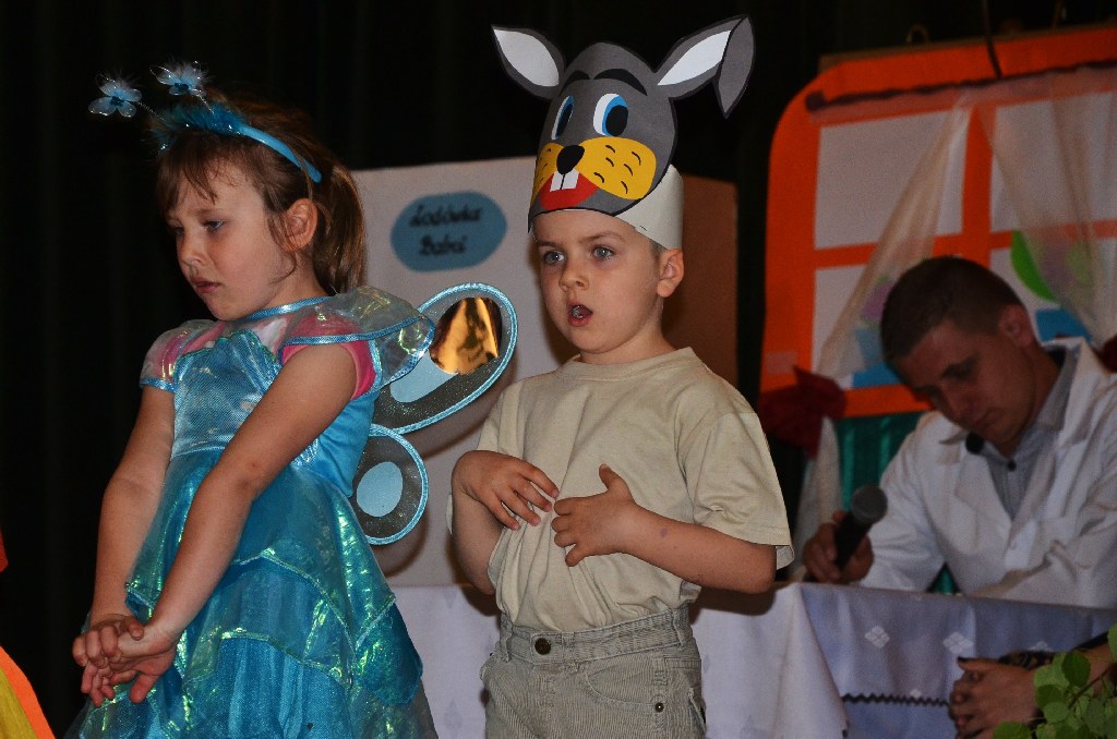 Czerwony Kapturek na Dzień Dziecka