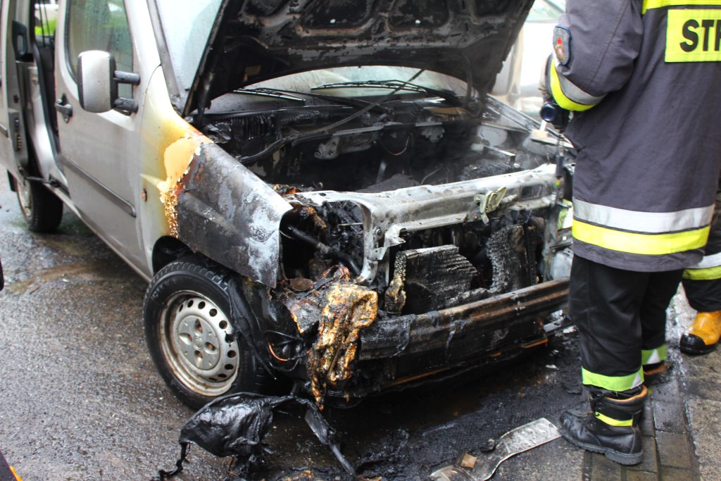 Pożar samochodu na ul. Traugutta