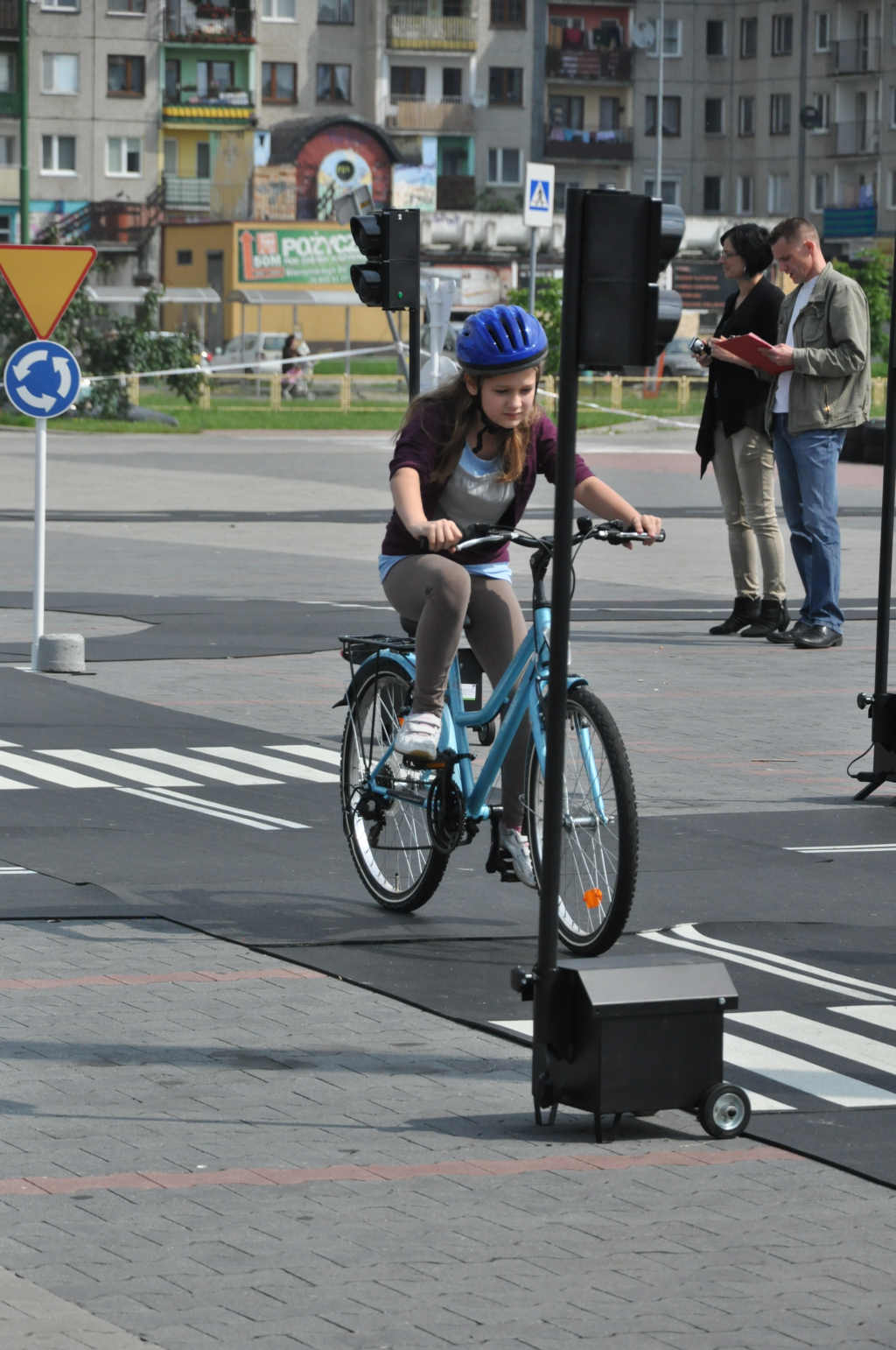 Żacy zdają egzamin na kartę rowerową