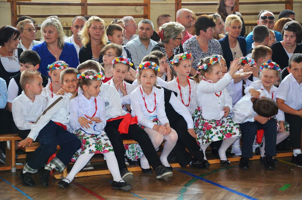 Pokaz tańca w SP nr 19