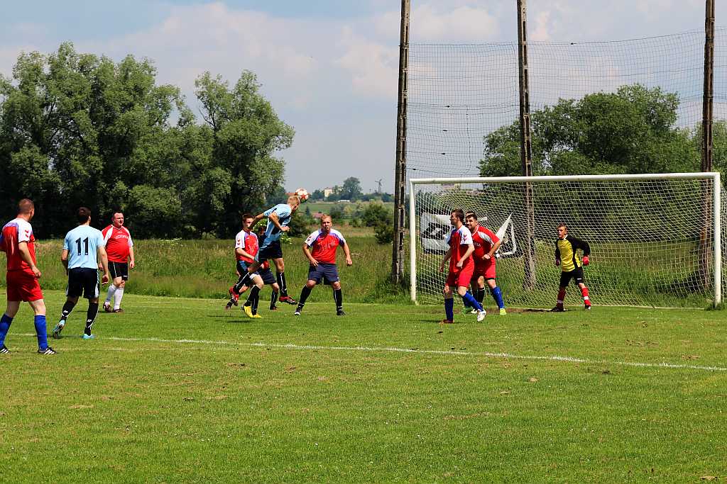 Klasa B: Błękitni - Victoria 14:0