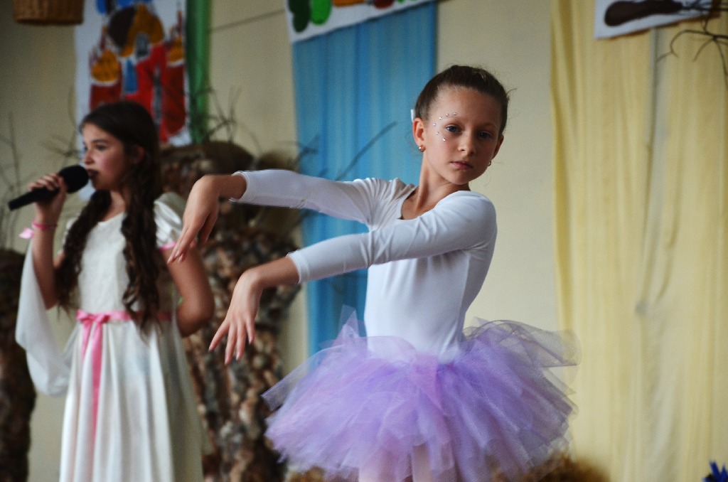 Pokaz tańca w SP nr 19