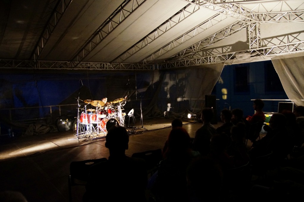 DRUMSET SOLO SHOW