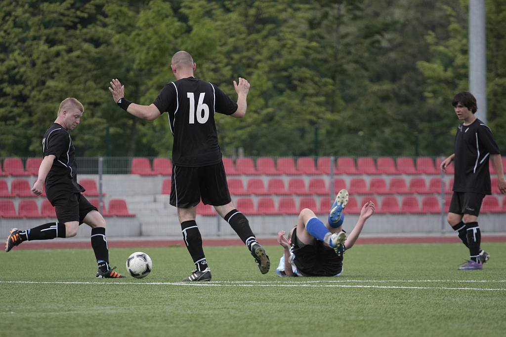 Albatros wygrał 10:2 i ma awans!!