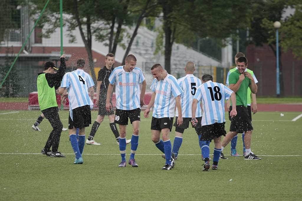 Albatros wygrał 10:2 i ma awans!!