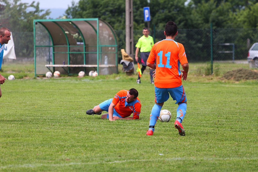 Klasa A: Unia - KS Legnickie Pole 0:3