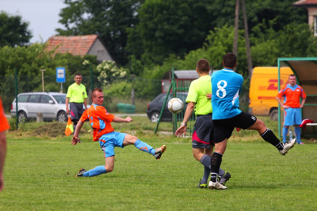 Klasa A: Unia - KS Legnickie Pole 0:3