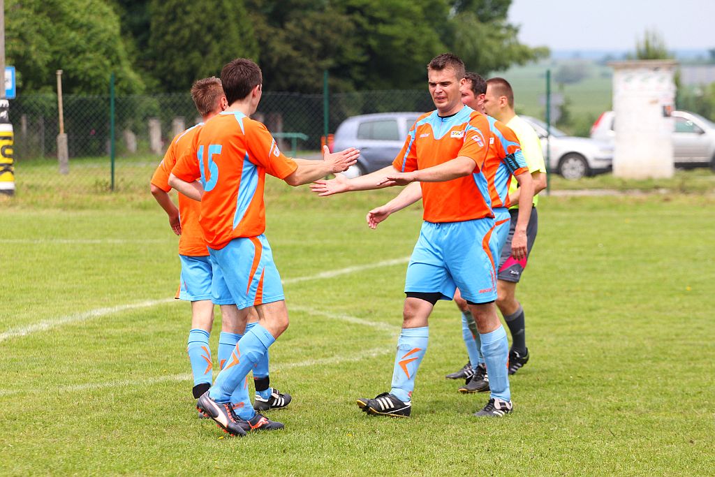 Klasa A: Unia - KS Legnickie Pole 0:3
