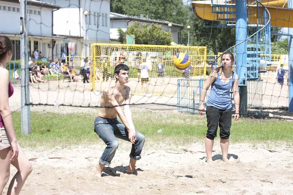Licealiści walczyli na piachu „Kormorana” cz2