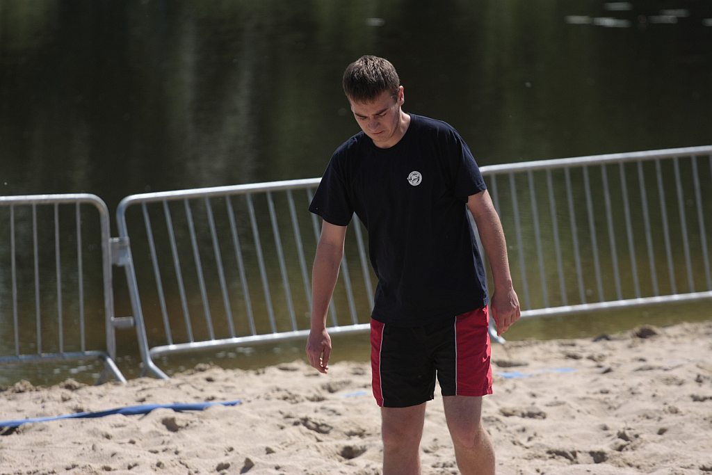 Licealiści walczyli na piachu „Kormorana” cz2