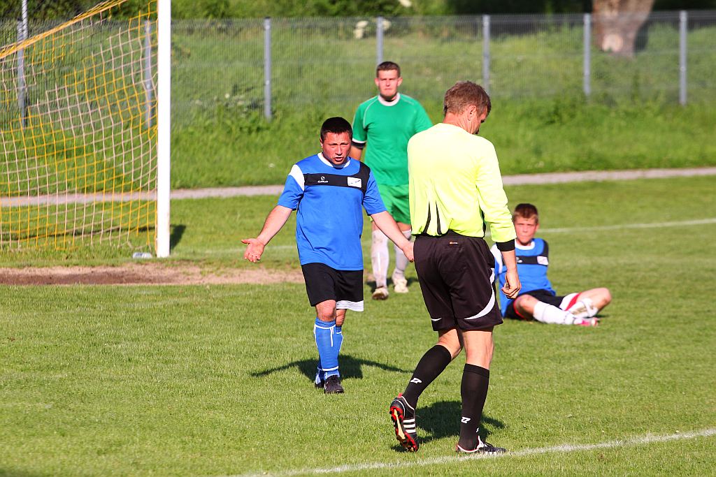 Klasa A: Kaczawa - Błękitni 6:3