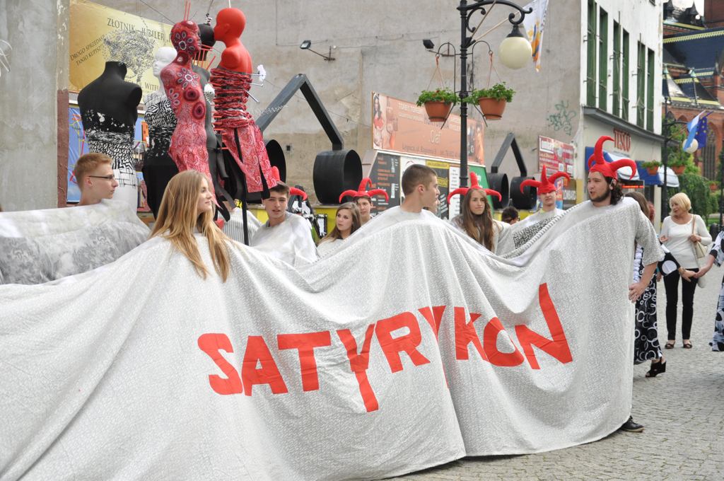 Satyrykon 2013 opanował Legnicę cz.2 

