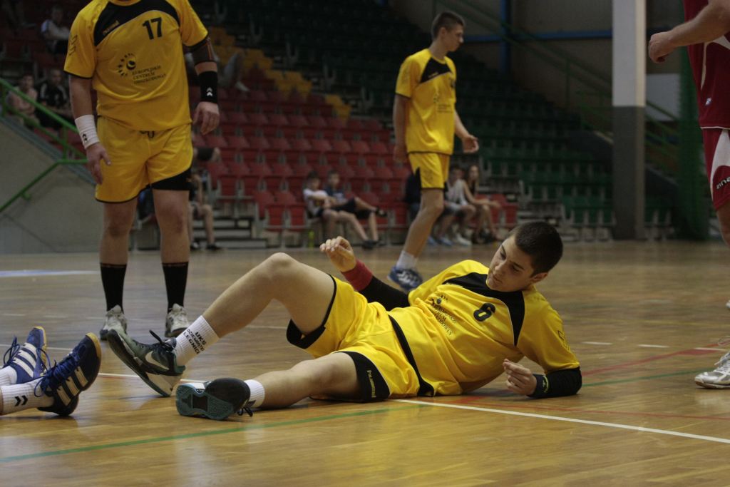 Pewne zwycięstwo w pierwszym meczu barażowym Dziewiątki