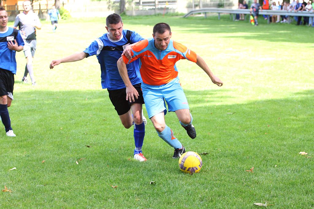 Klasa A: KS Legnickie Pole - Błękitni 3:3