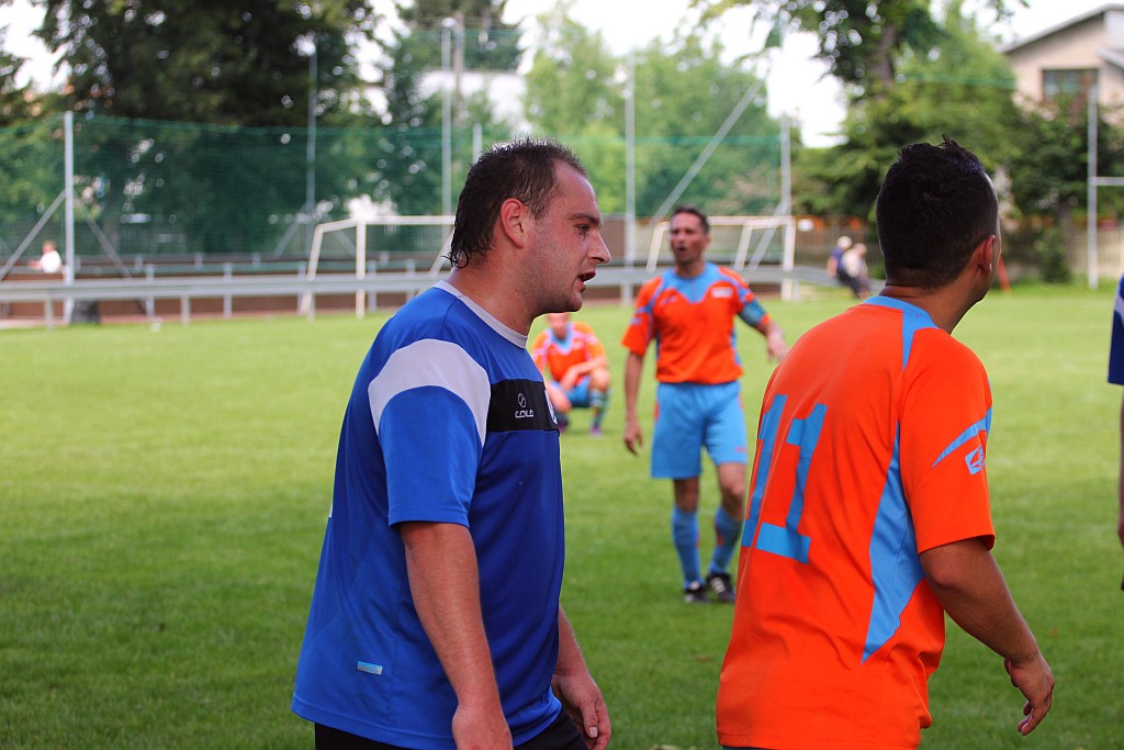 Klasa A: KS Legnickie Pole - Błękitni 3:3