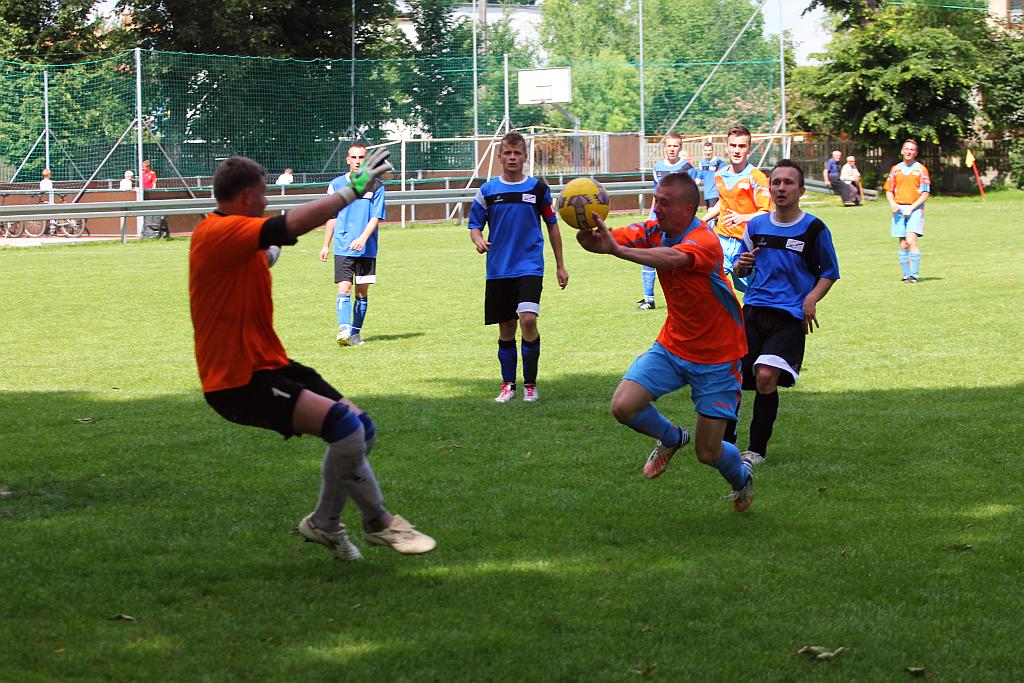 Klasa A: KS Legnickie Pole - Błękitni 3:3