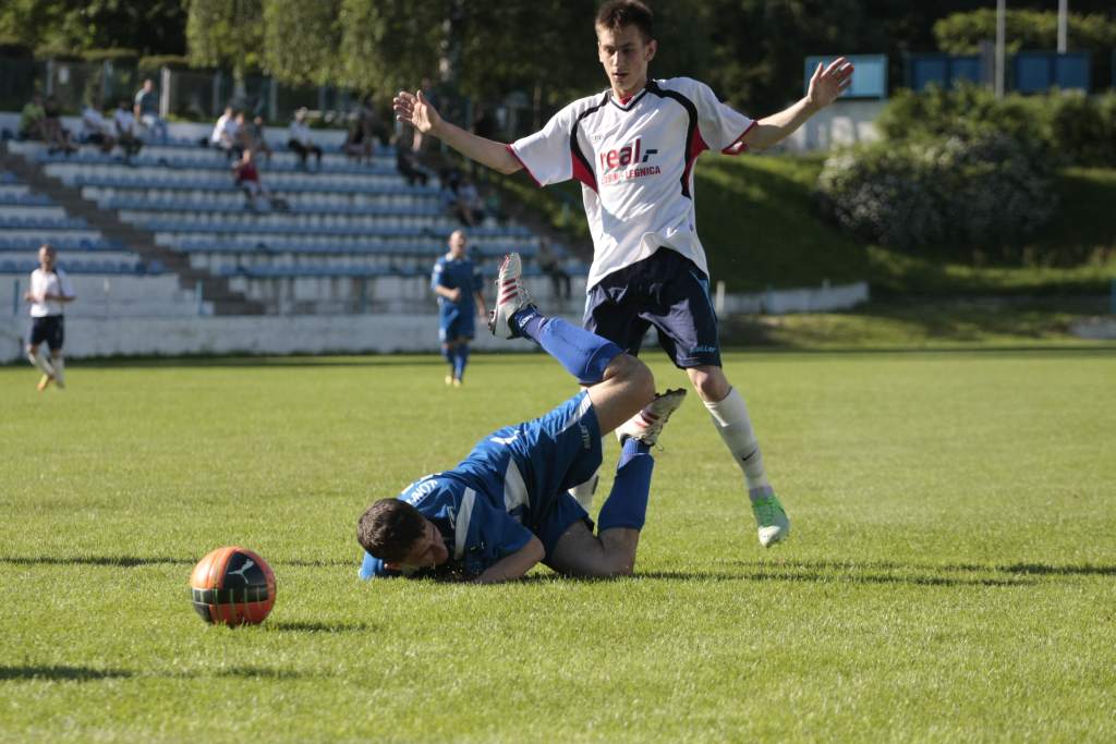 Konfeks Legnica - Odra Chobienia 3:0