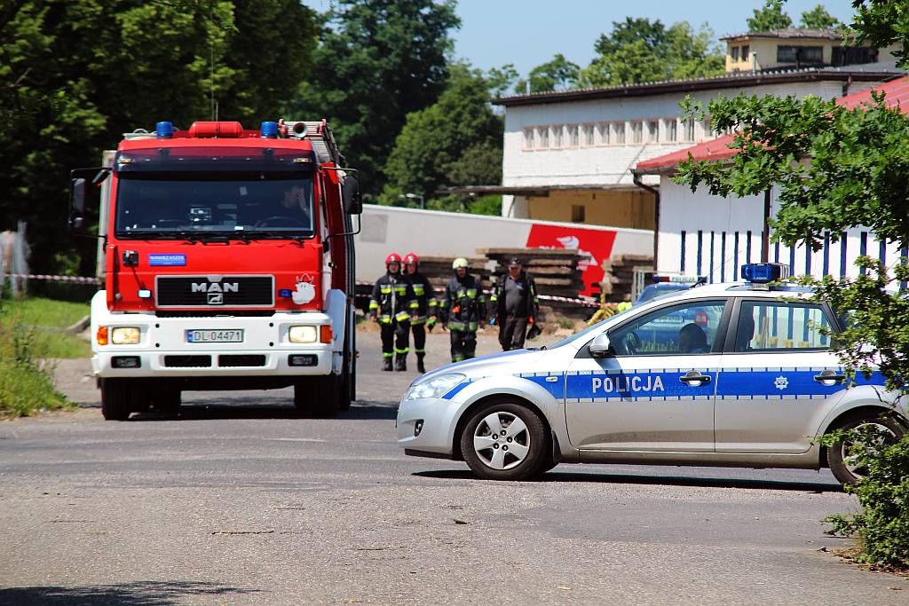 Bomby przy lotnisku! Okoliczne firmy ewakuowane