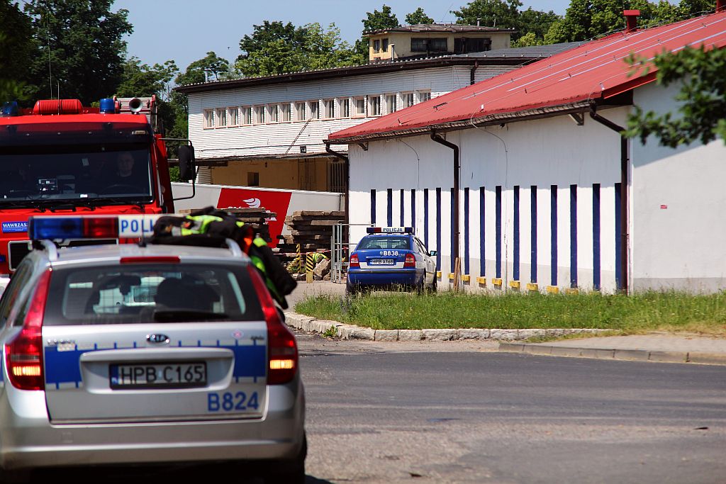 Bomby przy lotnisku! Okoliczne firmy ewakuowane