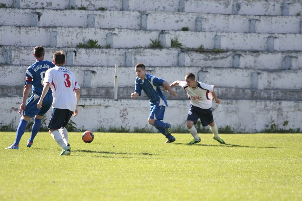 Konfeks Legnica - Odra Chobienia 3:0