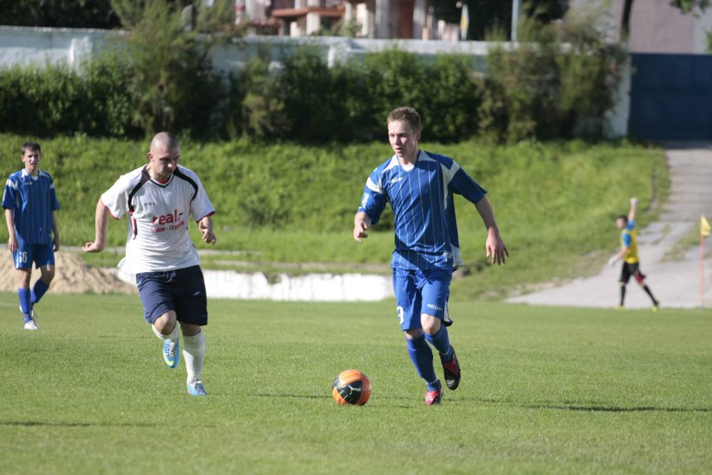 Konfeks Legnica - Odra Chobienia 3:0