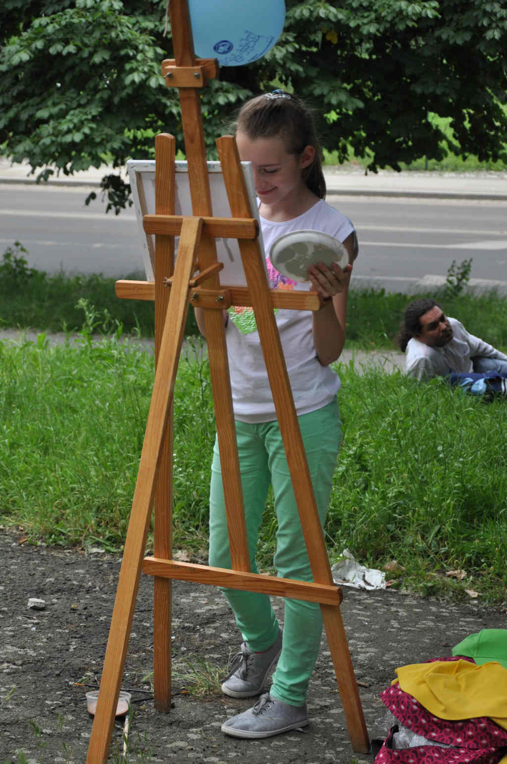 Plener plastyczny z zamkiem w roli głównej