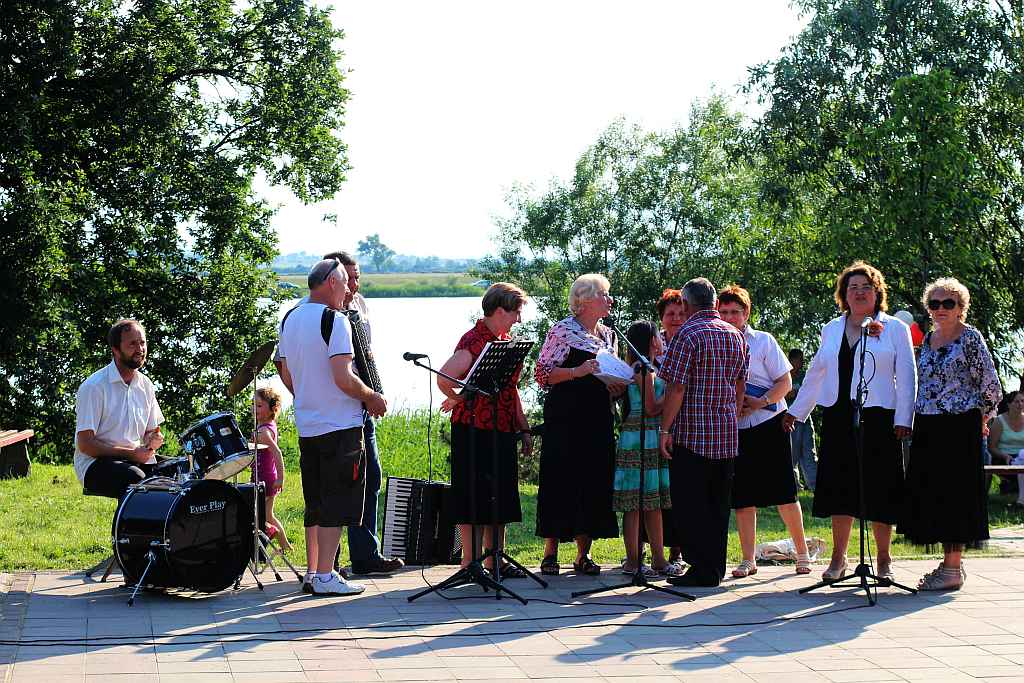 Powitali lato i otworzyli rewitalizowany park