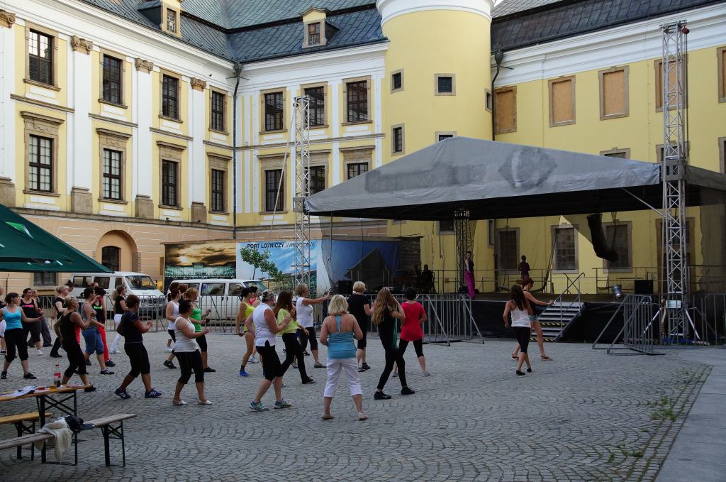 Maraton w rytmach Zumby cz.1
