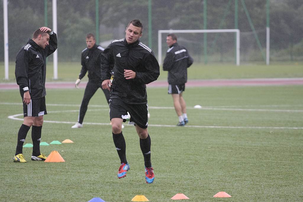 Piłkarze Miedzi Legnica wznowili treningi