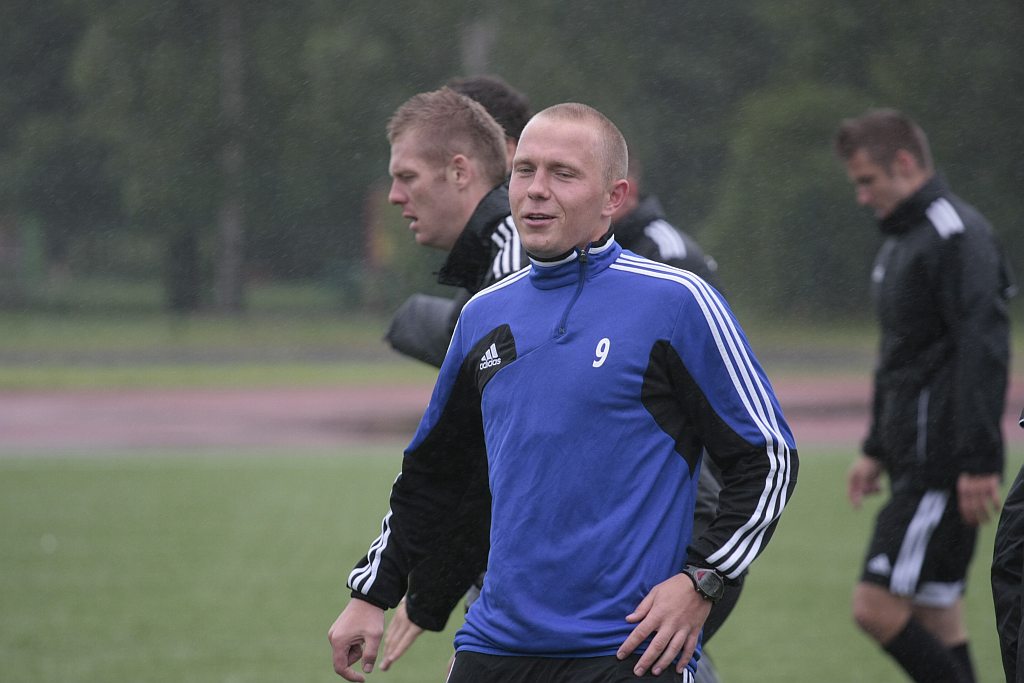 Piłkarze Miedzi Legnica wznowili treningi