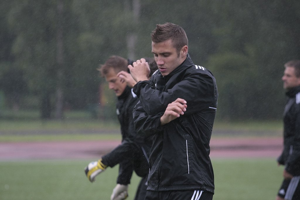 Piłkarze Miedzi Legnica wznowili treningi