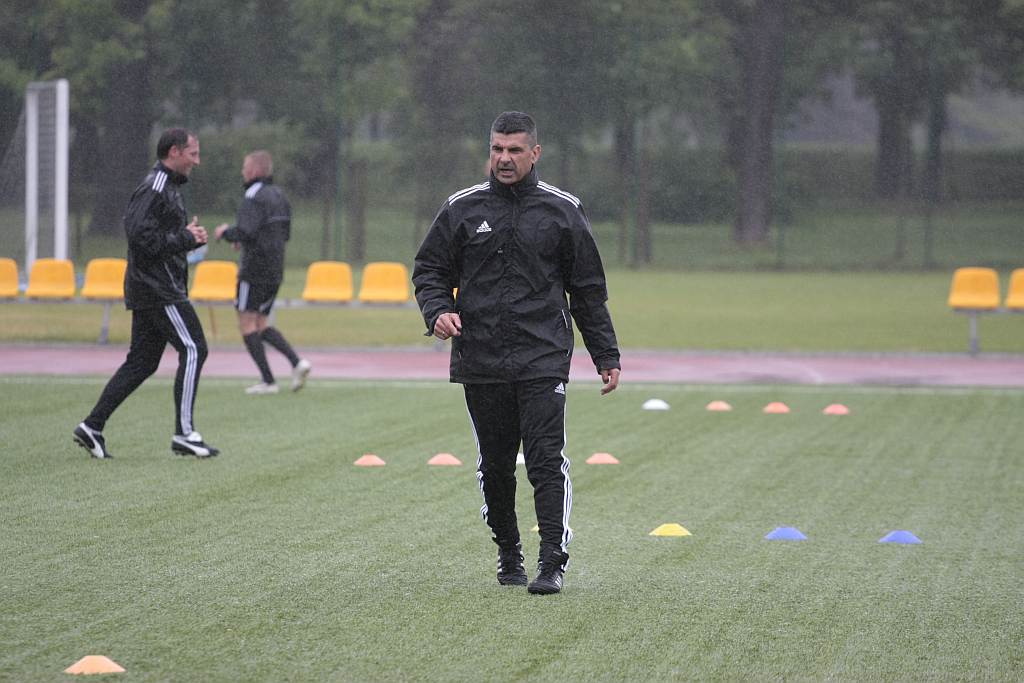 Piłkarze Miedzi Legnica wznowili treningi