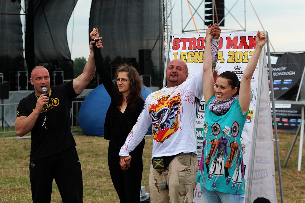Strongman Show na legnickim lotnisku