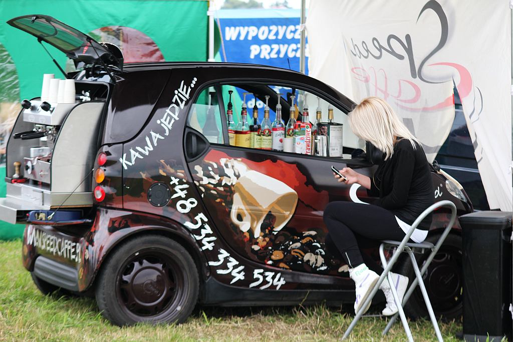 Strongman Show na legnickim lotnisku