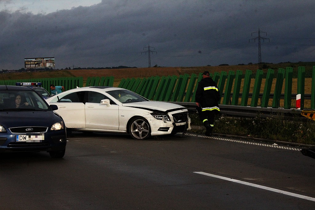 Kolizja na A4 na 93 kilometrze