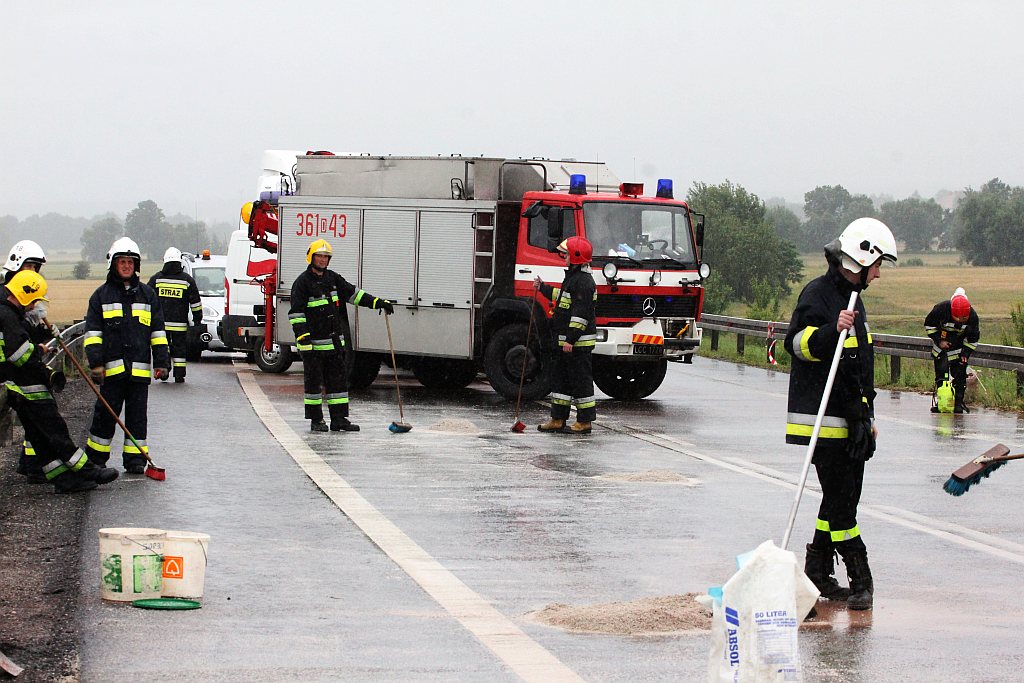 Kłótnia o plamę paliwa na obwodnicy
