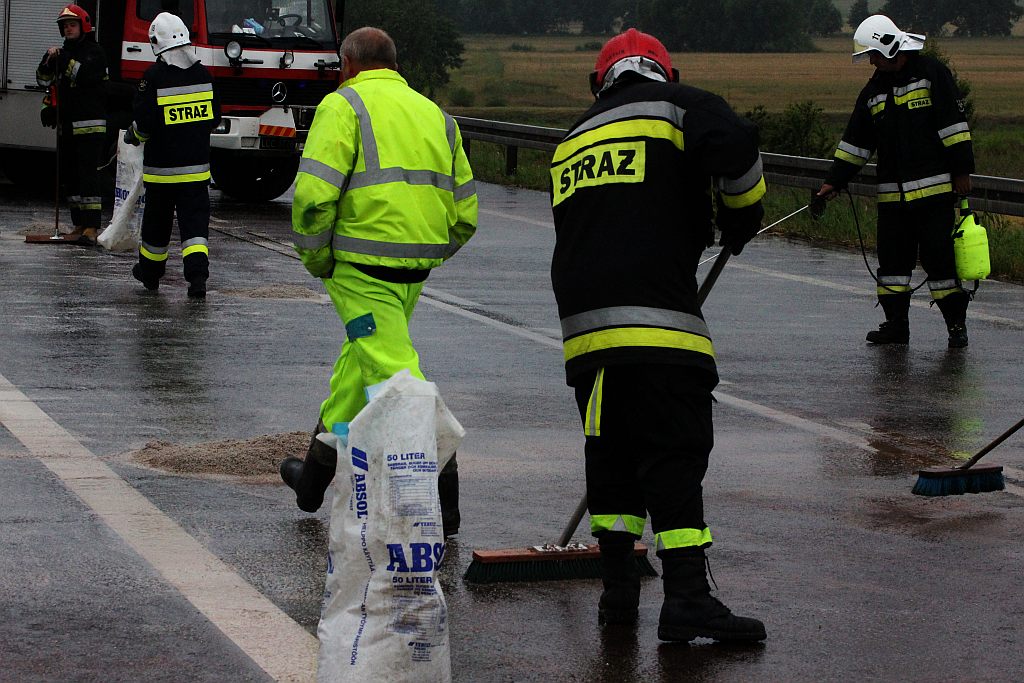 Kłótnia o plamę paliwa na obwodnicy
