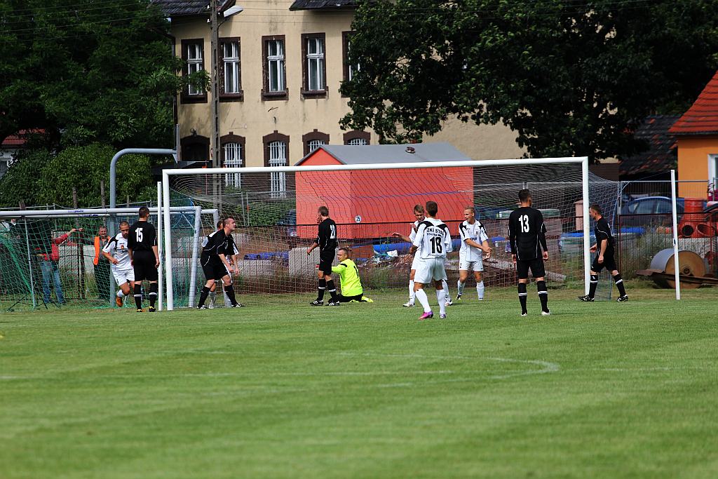 Stal wygrywa w Rokitkach. Koniec marzeń Czarnych
