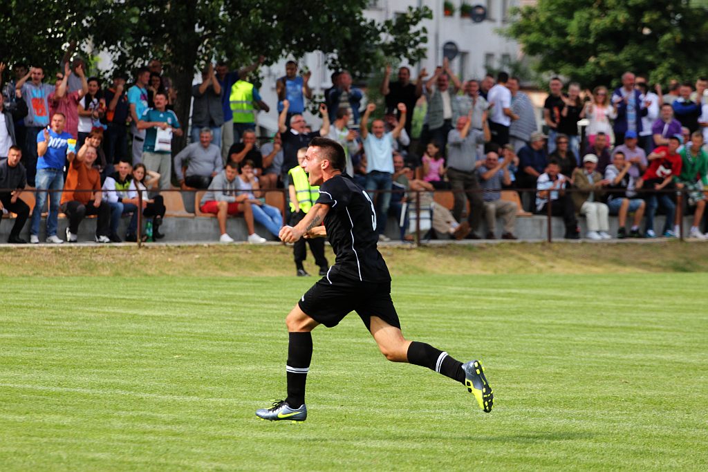 Stal wygrywa w Rokitkach. Koniec marzeń Czarnych