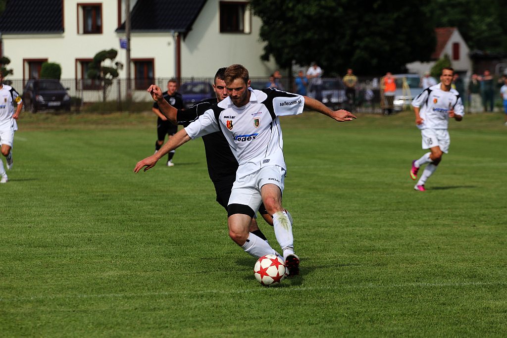 Stal wygrywa w Rokitkach. Koniec marzeń Czarnych