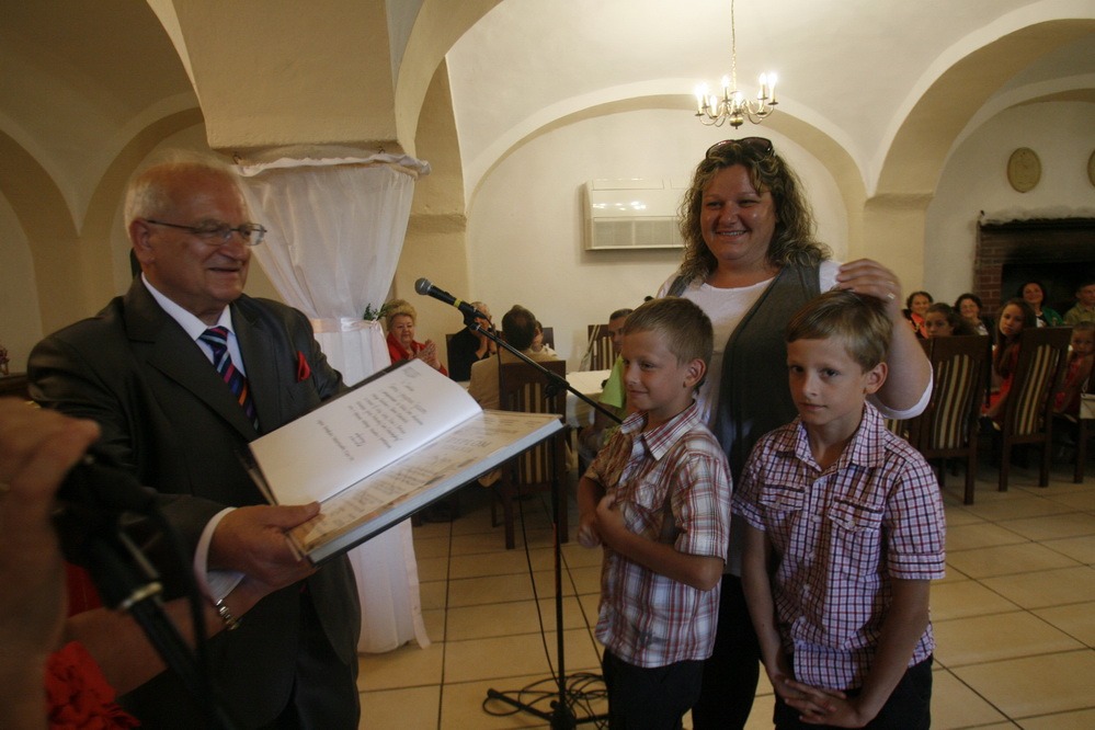 Uroczyste pożegnanie dzieci z kresów
