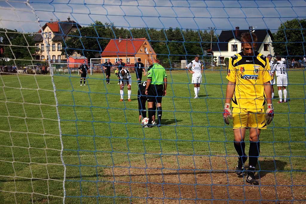 Stal wygrywa w Rokitkach. Koniec marzeń Czarnych