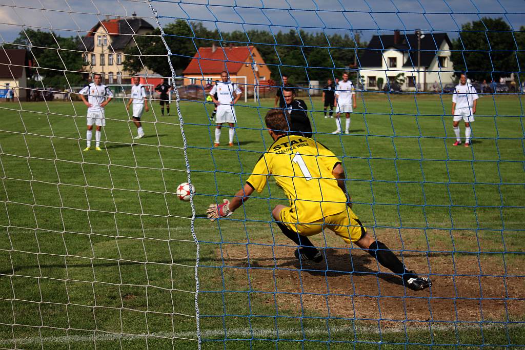 Stal wygrywa w Rokitkach. Koniec marzeń Czarnych