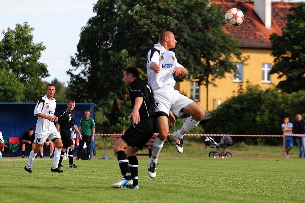 Stal wygrywa w Rokitkach. Koniec marzeń Czarnych