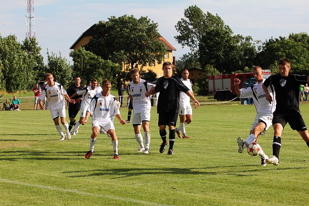 Stal wygrywa w Rokitkach. Koniec marzeń Czarnych