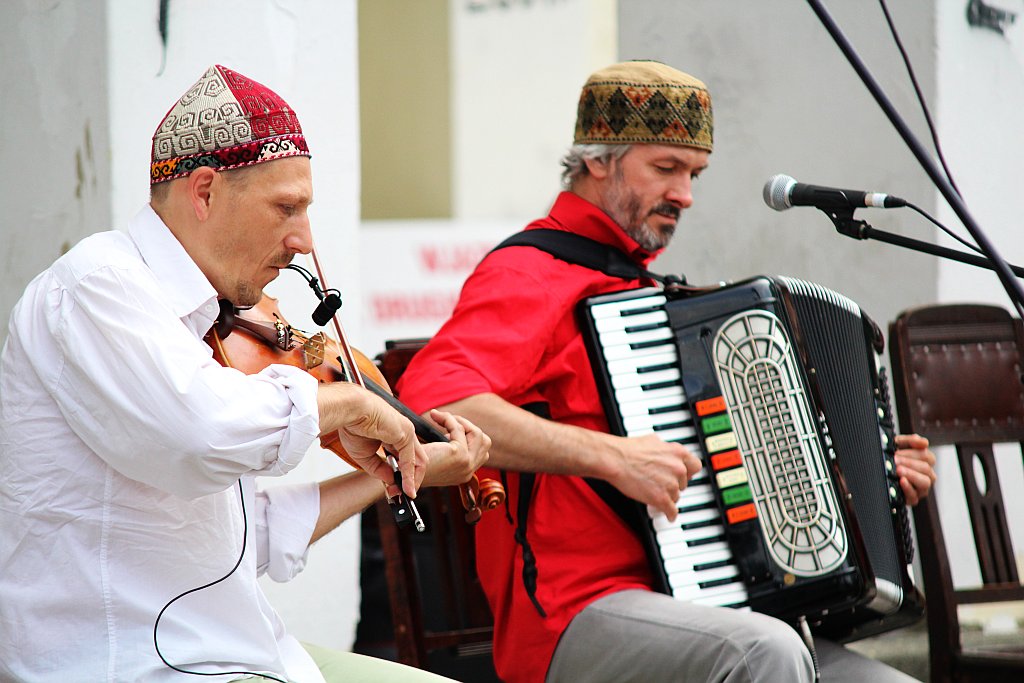 Zrobili Hałas w legnickim parku