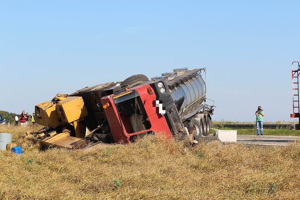 Wypadek na autostradzie A4. Trasa zablokowana!
